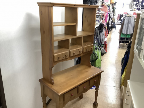 生活家具のデスク