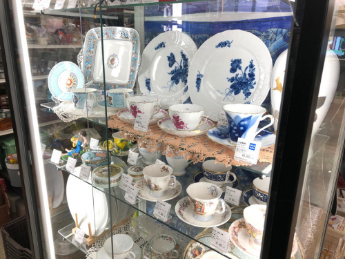 WEDGWOODのROYALCOPENHAGEN