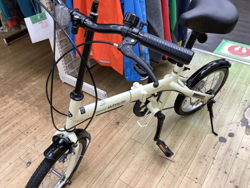 アウトドアの自転車