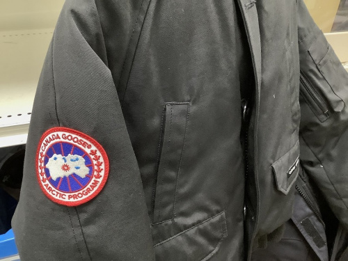 トップスのジャケット