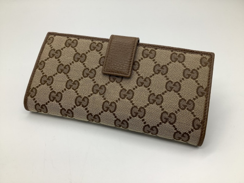 長財布のGUCCI