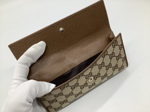 グッチ