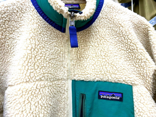 ジャケットのTHE NORTH FACE