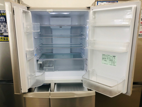 6ドア冷蔵庫のPanasonic