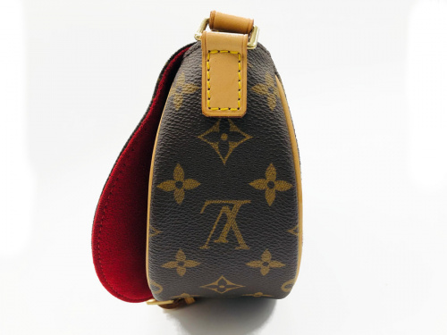 ポーチのポシェット