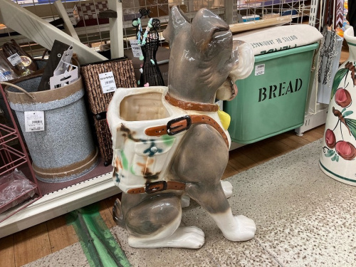 フィギュリンのわんわん物語 トランプ 犬 陶器