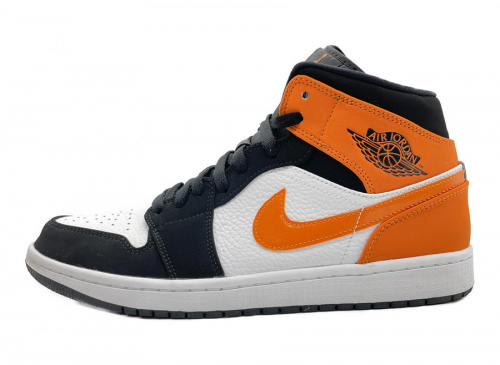 ハイカットスニーカーのNIKE