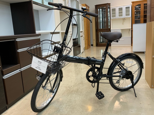 スポーツ用品の自転車
