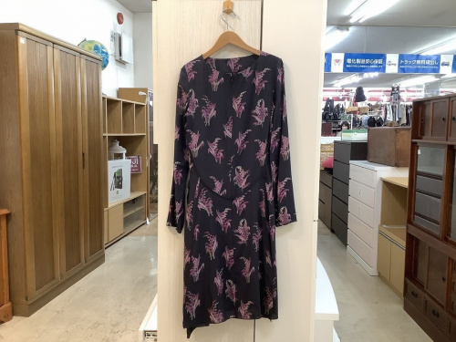 ワンピースのNINA RICCI