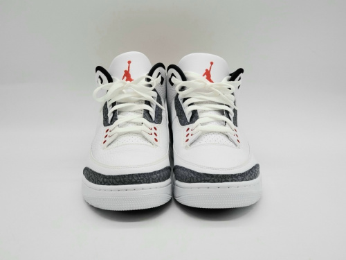 スニーカーのNIKE
