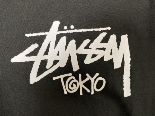 ストリートファションのstussy