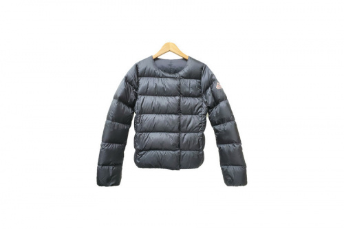 トップスのジャケット