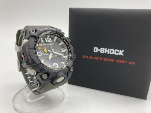 腕時計のソーラー充電式腕時計