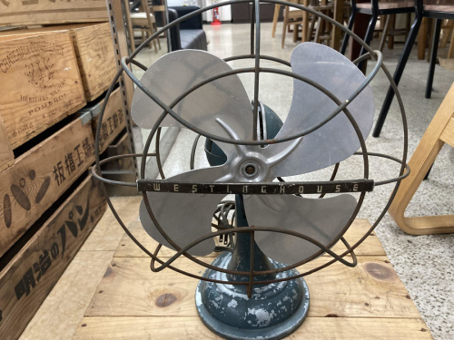 レトロ雑貨のヴィンテージ扇風機