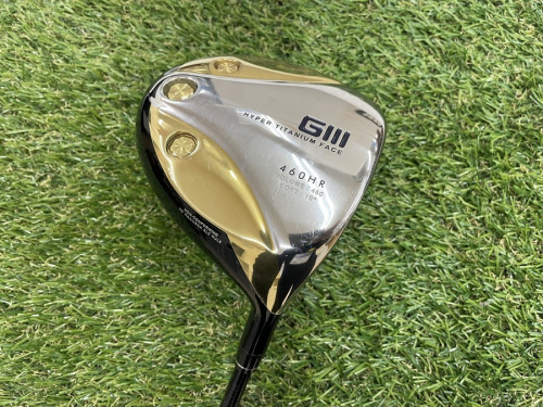 スポーツ用品のゴルフ