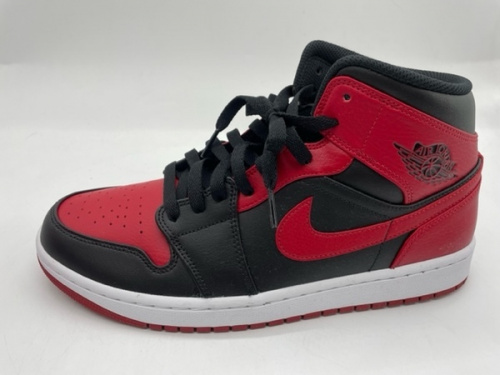 シューズのJORDAN 1 MID BRED