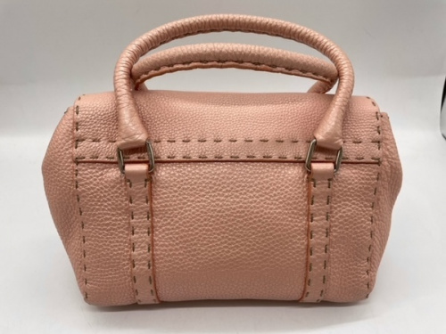 ハンドバックのFENDI