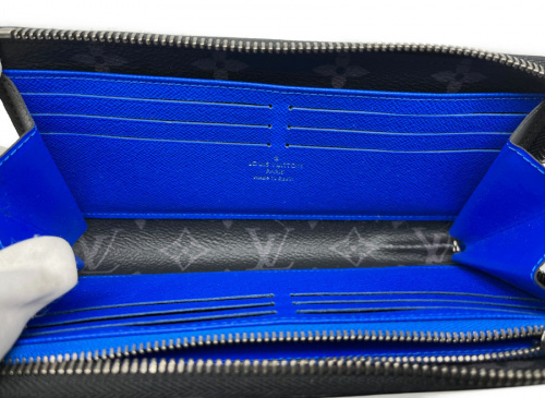 LOUIS VUITTONのモノグラムエクリプス