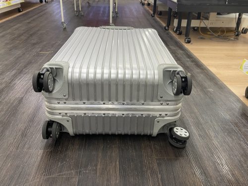 ブランドのRIMOWA