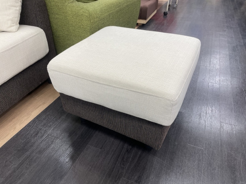 関家具 のカウチソファー