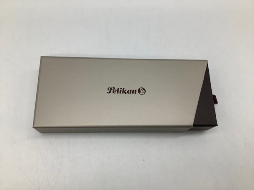 ペリカンのスーベレーン