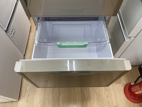 3ドア冷蔵庫のHITACHI