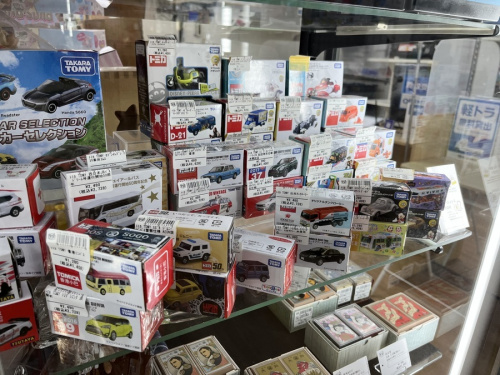 ミニカーのトミカ