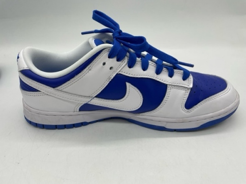 ナイキのDUNK LOW RETRO