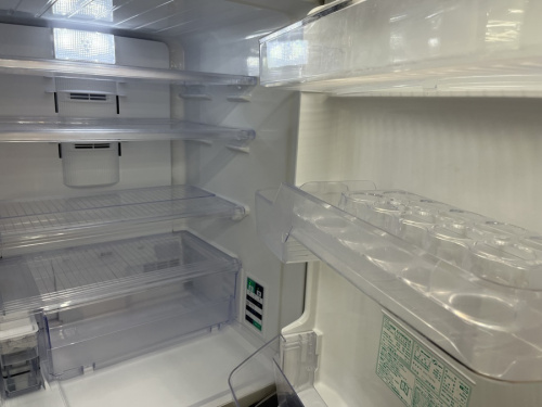 冷蔵庫の3ドア冷蔵庫