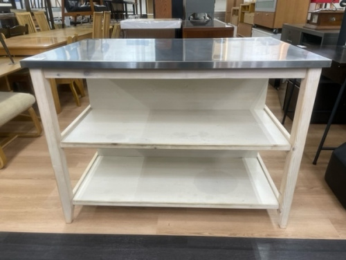 デスクのニトリ