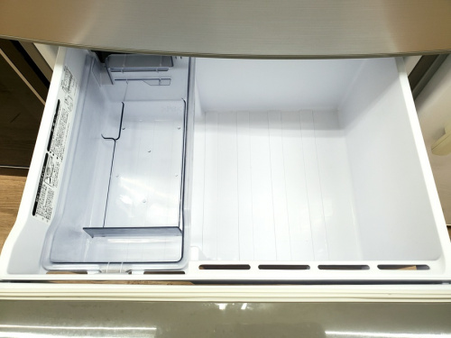 3ドア冷蔵庫のAQUA