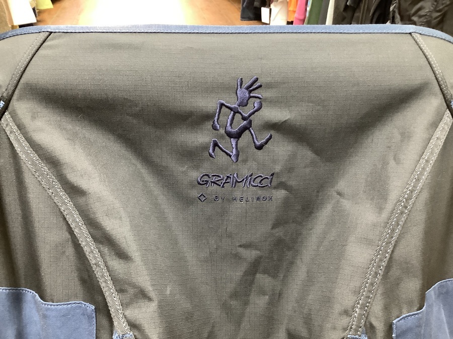 Helinox(ヘリノックス)×GRAMICCI(グラミチ)のグラミチチェアが入荷致し