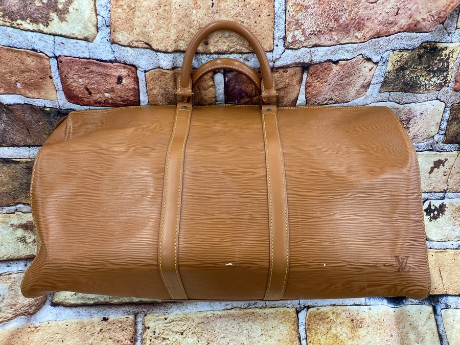 LOUIS VUITTON(ルイヴィトン)よりエピのボストンバッグ『キーポル50