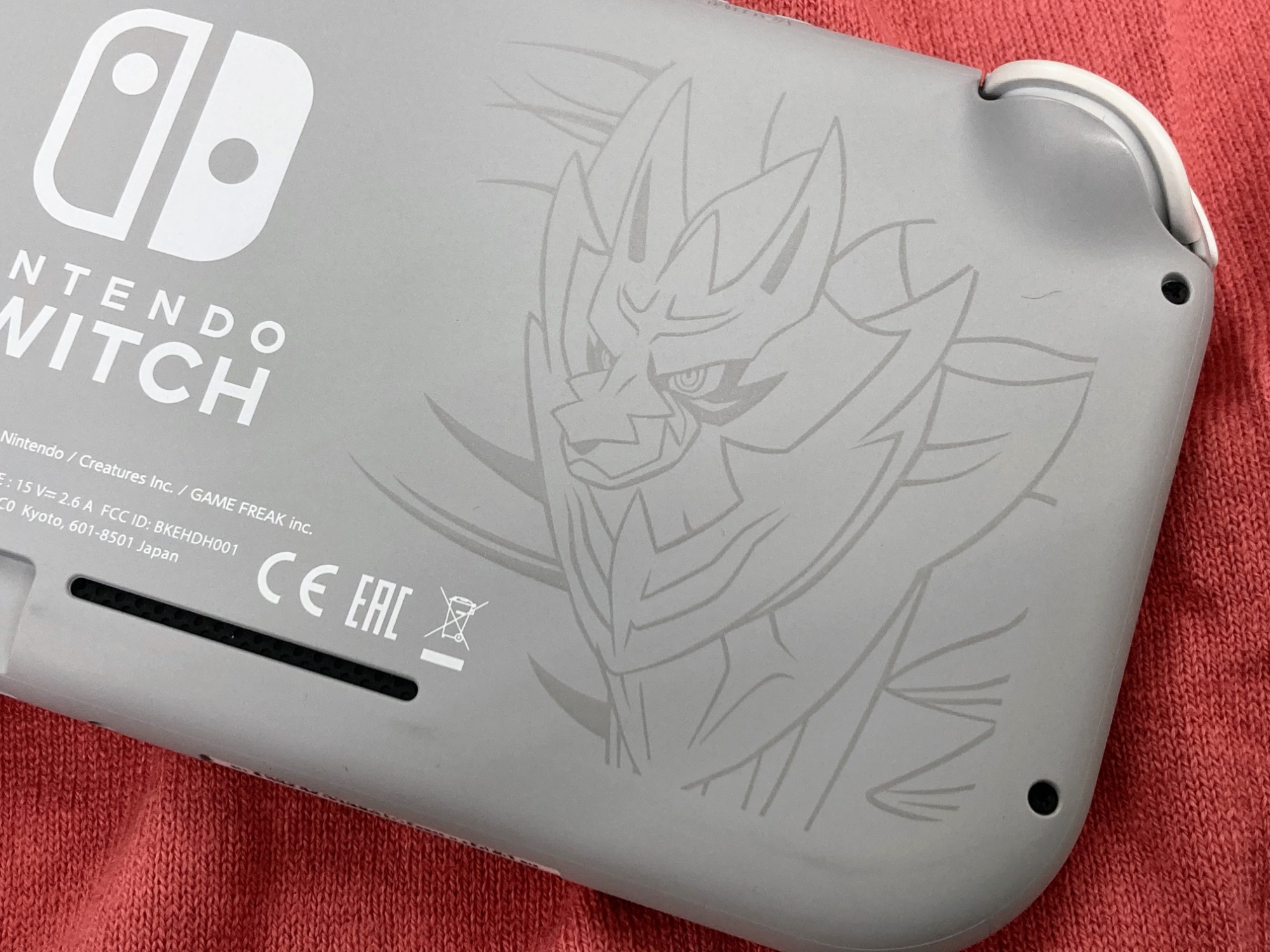 ポケットモンスター ソード・シールド』のデザイン 「Nintendo Switch
