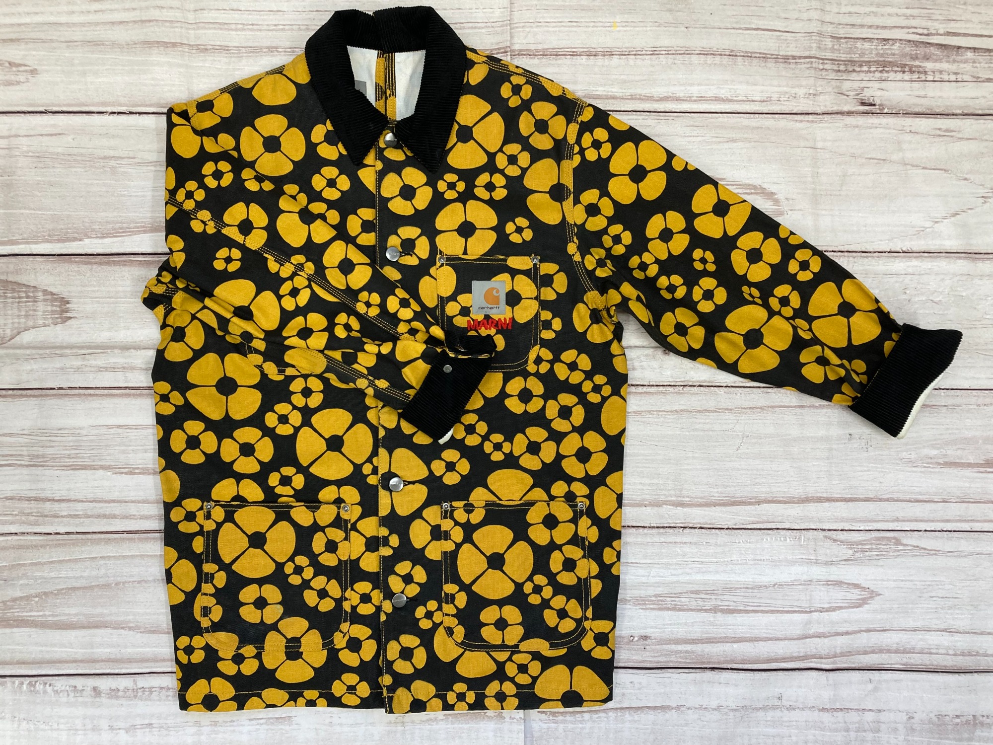 MARNI carhartt カバーオール Mサイズ MARNI×CarHartt(マルニ×カーハート)よりカバーオールが買取入荷しま