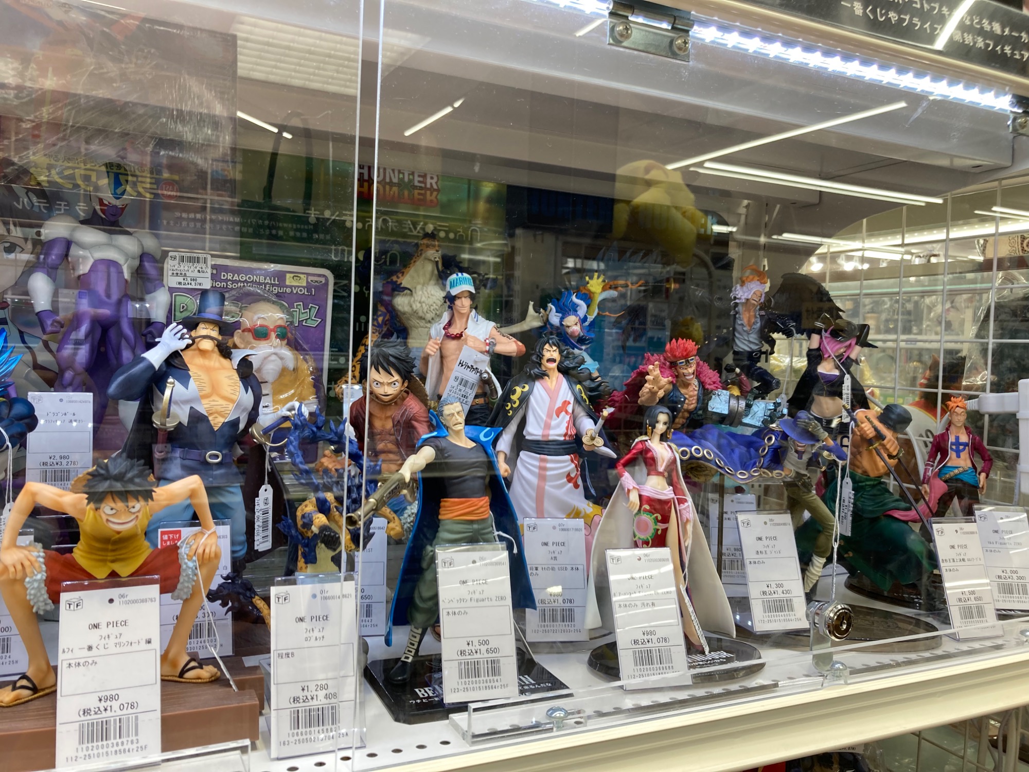 大人気アニメONE PIECE(ワンピース)のフィギュアが大量買取入荷しま