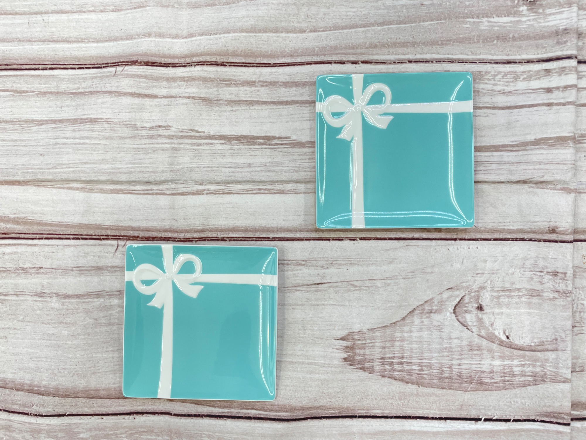 ティファニー TIFFANY＆Co ブルー ボックス プレート 2枚セット Tiffany&Co.(ティファニー)よりブルーボックスのプレート2Pセットを