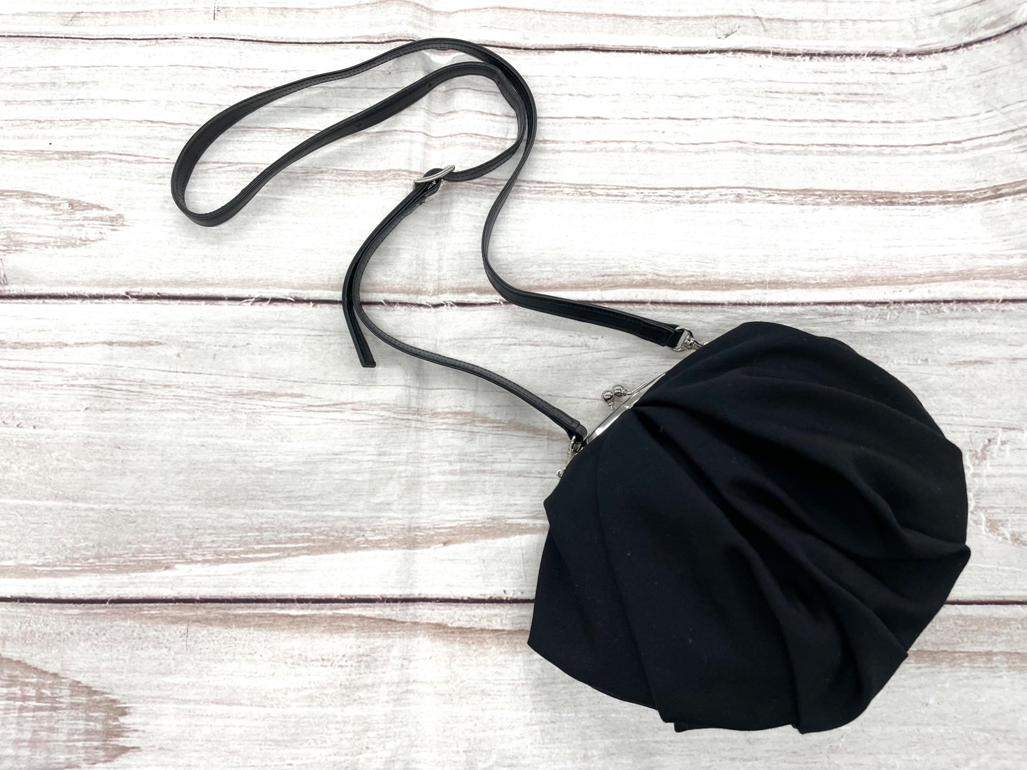 Y's(ワイズ)よりショルダーバッグが買取入荷しました♪｜2026年01月05