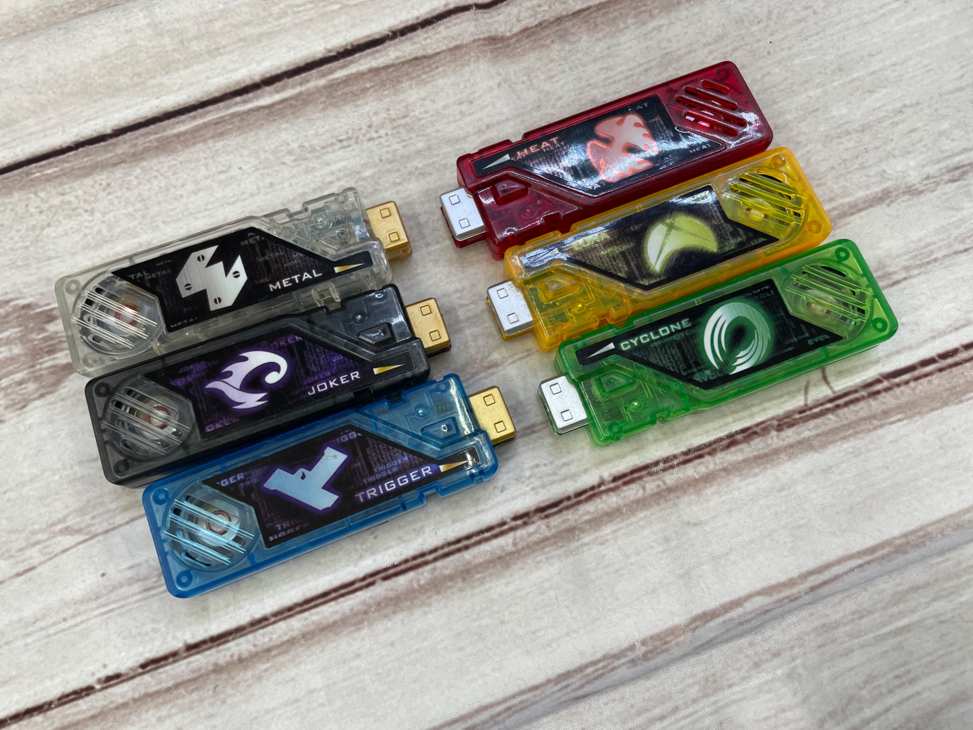 仮面ライダーW(ダブル)よりWver.20th DXダブルドライバーを買取入荷