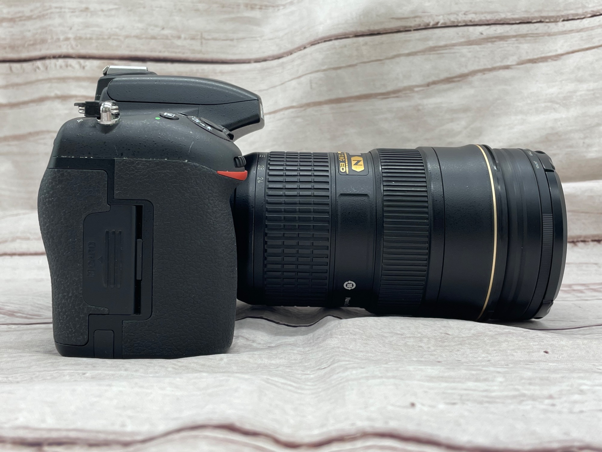 Nikon(ニコン)よりデジタル一眼レフカメラD750レンズセットが買取入荷