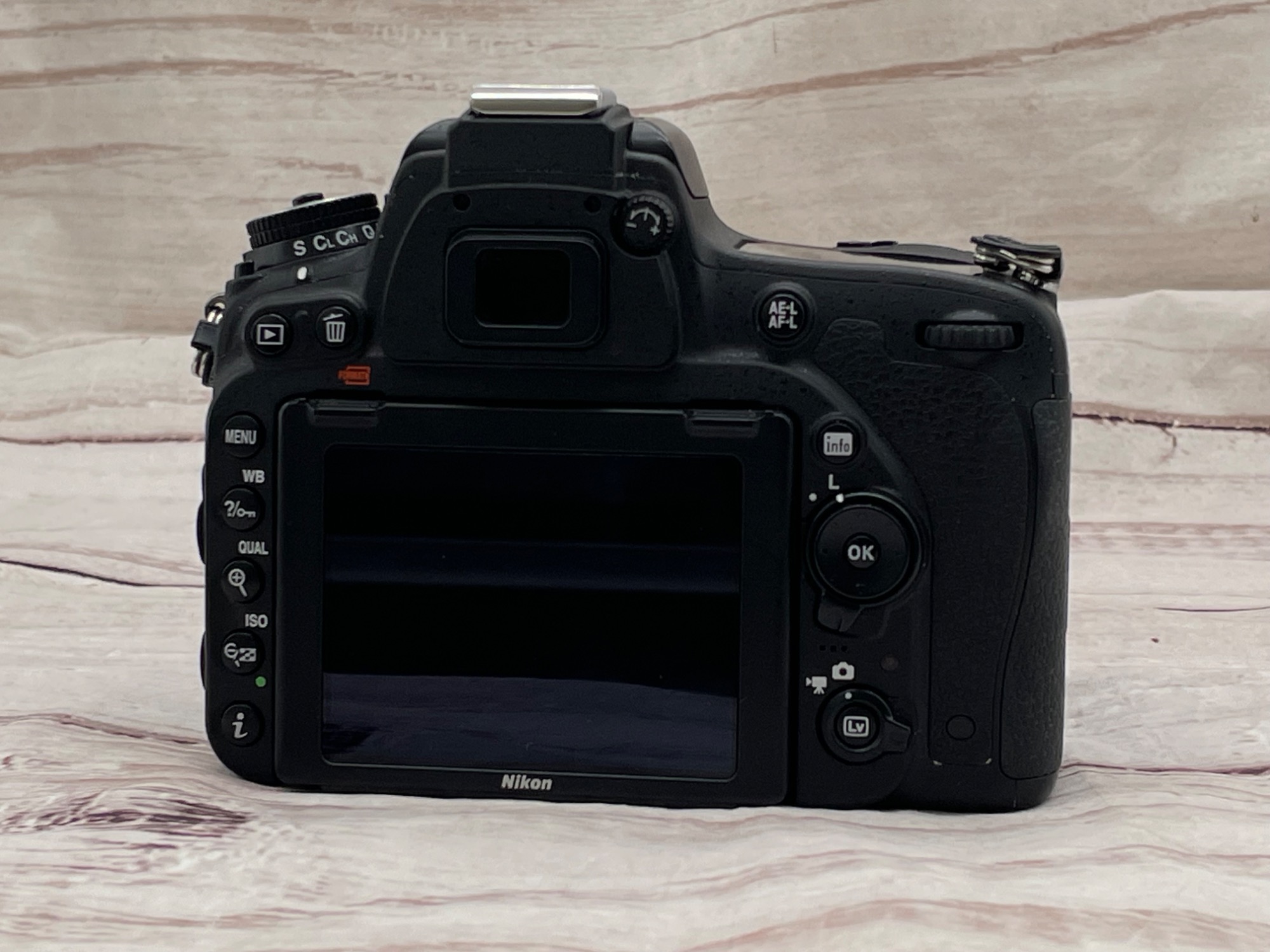 Nikon(ニコン)よりデジタル一眼レフカメラD750レンズセットが買取入荷