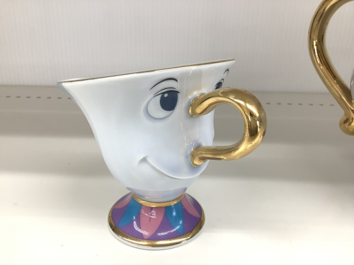 中古食器　名古屋の中古ティーポット　名古屋