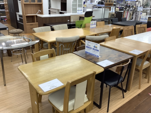 中古ダイニングセット　名古屋のリサイクルショップ　名古屋