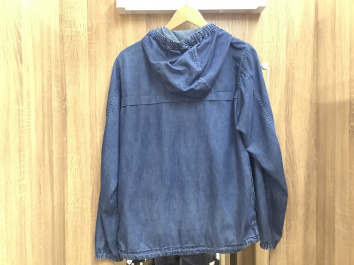 マウンテンパーカーのザノースフェイス