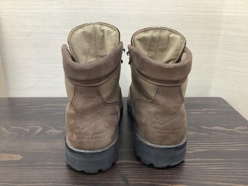 DANNERのダナー