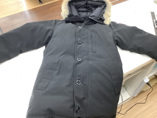 CANADA GOOSEのダウンジャケット