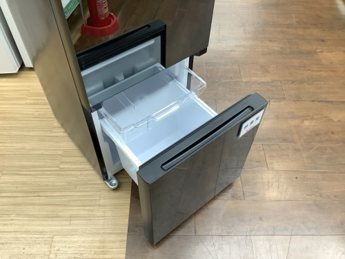 2ドア冷蔵庫のHisense