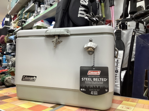 アウトドア用品のColeman