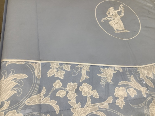 羽毛布団のWEDGWOOD