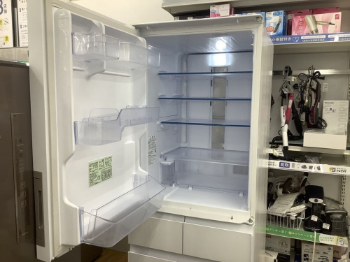 冷蔵庫の5ドア冷蔵庫